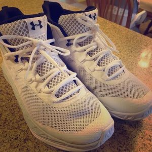 Under Armour mid/high top shoes, size 10